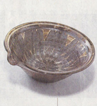 「美しく実用的な粗陶器」小鹿田焼・柳瀬朝夫さんのすり鉢